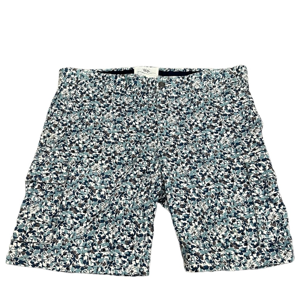 WRK 36 mens blue floral cargo shorts cotton spandex